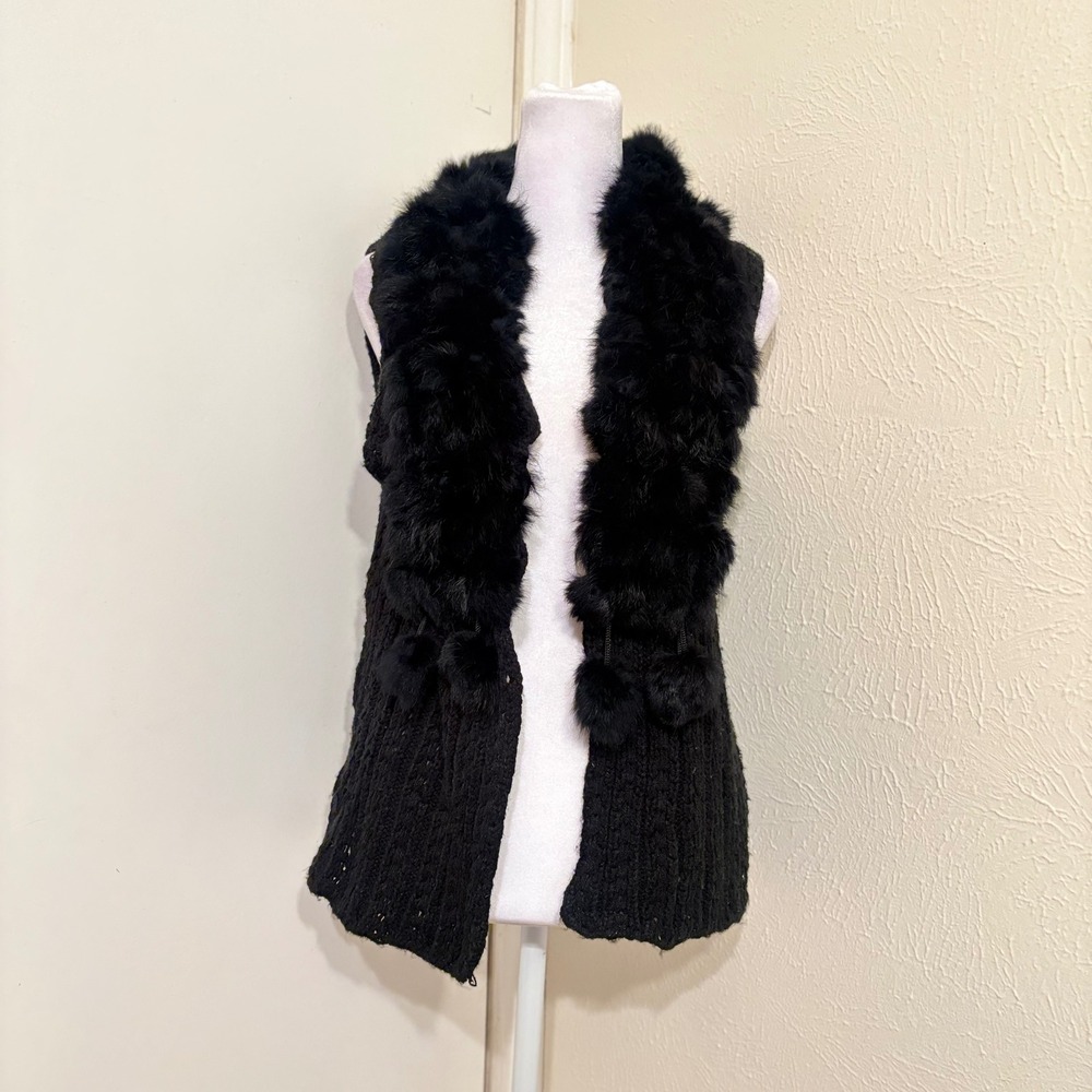 Black Cable Knit Vest Real Rabbit Fur Pom Poms Soft Layering Preppy Chic Sz S